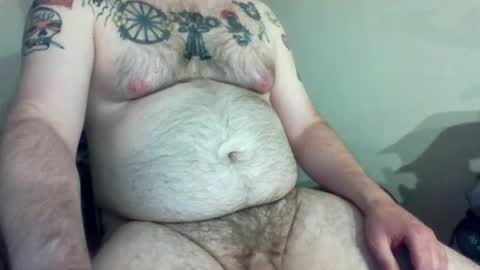 Snapshot of swampmonsta chatting on August 2, 6:12 am swampmonsta online show from August 2, 6:12 am