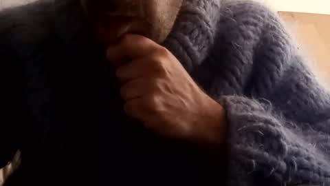 Snapshot of sweaterboy666 chatting on February 3, 1:38 pm sweaterboy666 online show from February 3, 1:38 pm