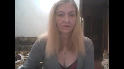 Snapshot of sweet4blonde609 chatting on December 3, 2:49 pm sweet4blonde609 online show from December 3, 2:49 pm