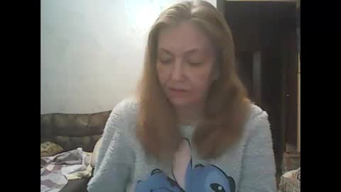 Snapshot of sweet4blonde609 chatting on January 14, 6:19 am sweet4blonde609 online show from January 14, 6:19 am