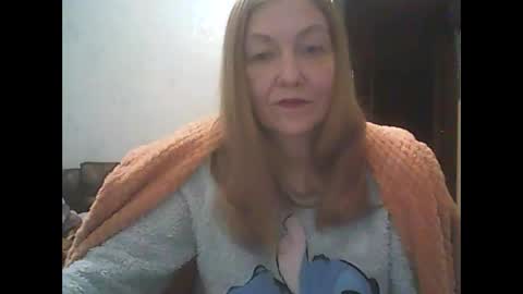 Snapshot of sweet4blonde609 chatting on February 5, 10:53 am sweet4blonde609 online show from February 5, 10:53 am