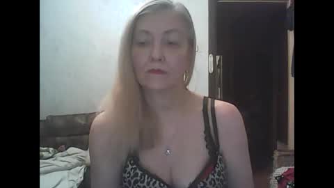 sweet4blonde67 online show from January 22, 7:45 pm