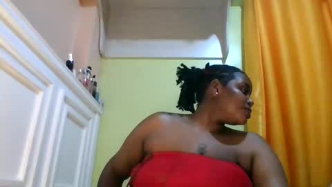 sweet52537 online show from March 5, 6:15 pm