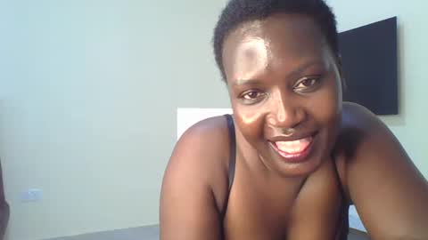 Snapshot of sweet69dreams chatting on May 16, 10:12 am sweet69dreams online show from May 16, 10:12 am