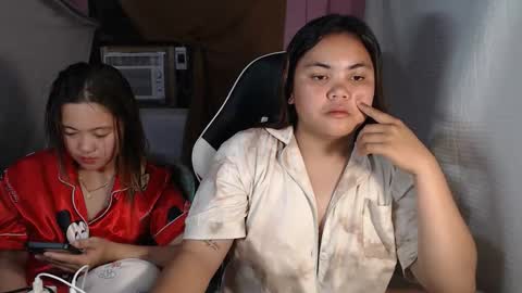 Snapshot of sweet_69ally chatting on October 22, 1:55 pm ally online show from October 22, 1:55 pm