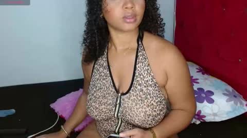 Snapshot of sweet__candy_ chatting on November 12, 10:41 pm Sweet Candy online show from November 12, 10:41 pm