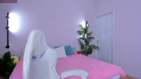 Snapshot of sweet__monica chatting on May 1, 12:48 am Monica GTM 3MoTuWeFrSa 500pm-1000pm online show from May 1, 12:48 am