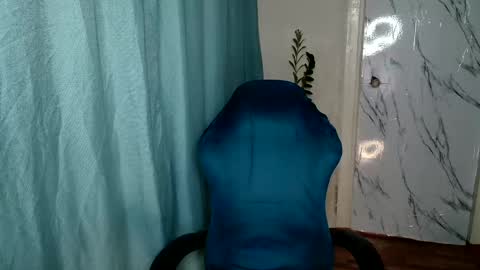 Snapshot of sweet__mooon chatting on February 13, 9:41 am sweet__mooon online show from February 13, 9:41 am