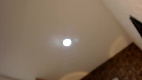 Snapshot of sweet__vanessa1 chatting on May 28, 10:29 pm Vanessa online show from May 28, 10:29 pm