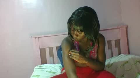 Snapshot of sweet_aaliya chatting on May 23, 6:01 pm Aaliya online show from May 23, 6:01 pm