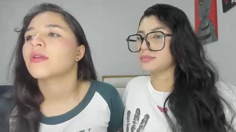 Snapshot of sweet_and_rous chatting on July 1, 2:24 am sweet_and_rous online show from July 1, 2:24 am