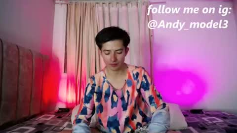 Snapshot of sweet_angels0 chatting on June 19, 1:32 am Andy online show from June 19, 1:32 am