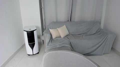 Snapshot of sweet_anie_04 chatting on February 2, 2:48 am Anie online show from February 2, 2:48 am