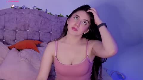 Snapshot of sweet_anllela chatting on July 1, 2:35 am Sthefany Lauren Independent Model online show from July 1, 2:35 am