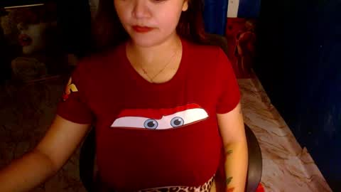 Snapshot of sweet_asian143 chatting on July 13, 7:16 pm Chelsy online show from July 13, 7:16 pm