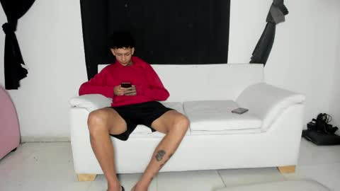 Snapshot of sweet_bunny29 chatting on May 31, 3:41 pm x Angelica Daniels - mod Tio willy online show from May 31, 3:41 pm