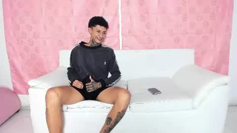 Snapshot of sweet_bunny29 chatting on July 12, 4:09 pm x Angelica Daniels - mod Tio willy online show from July 12, 4:09 pm