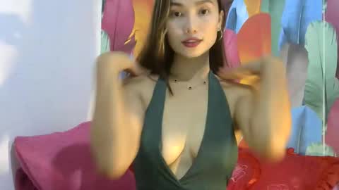 Snapshot of sweet_candice97 chatting on April 1, 7:31 am candy online show from April 1, 7:31 am
