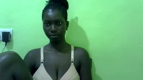 Snapshot of sweet_cherie1 chatting on February 3, 6:22 am sweet_cherie1 online show from February 3, 6:22 am