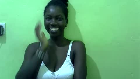 Snapshot of sweet_cherie1 chatting on February 24, 5:38 am sweet_cherie1 online show from February 24, 5:38 am