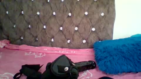 Snapshot of sweet_cherry007 chatting on March 5, 6:09 am sweet_cherry007 online show from March 5, 6:09 am