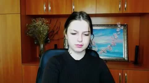 Snapshot of sweet_cherryg chatting on April 30, 7:25 am Ivy online show from April 30, 7:25 am