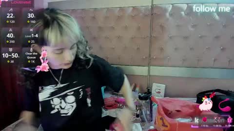  emmili  online show from March 5, 12:12 pm