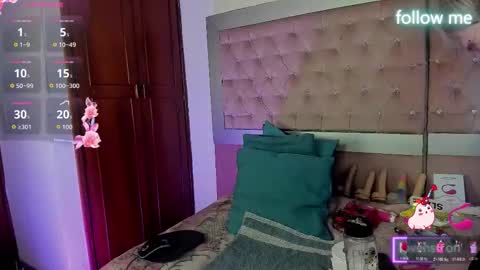  emmili  online show from March 26, 12:22 pm