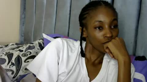 sweet_freaky online show from July 2, 6:41 am