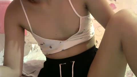 Snapshot of sweet_gamella chatting on January 16, 1:37 am Gael online show from January 16, 1:37 am