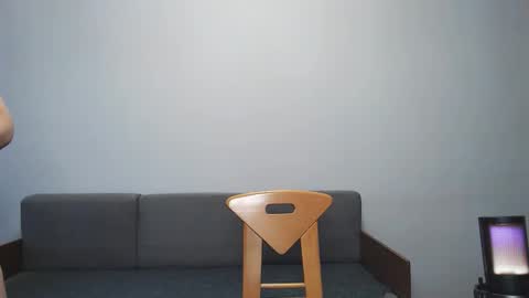 sweet_girl8484 online show from February 28, 5:19 am