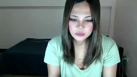 sophia daisy  online show from January 22, 10:48 pm