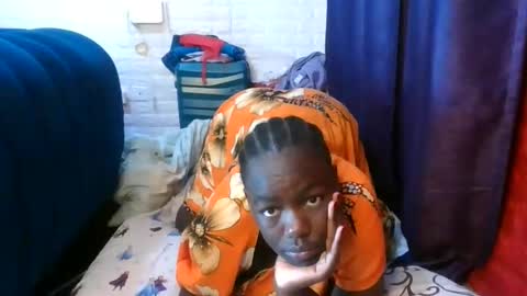 Snapshot of sweet_hennessey chatting on June 5, 11:49 am sweet_hennessey online show from June 5, 11:49 am