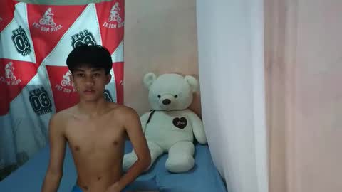 Snapshot of sweet_jassx chatting on April 1, 2:56 am Sweet jassxxx online show from April 1, 2:56 am