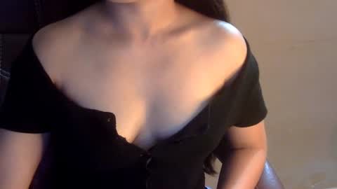 sweet_kanchi online show from June 22, 12:35 pm