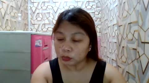 Snapshot of sweet_kayley chatting on July 6, 4:31 am sweet_kayley online show from July 6, 4:31 am