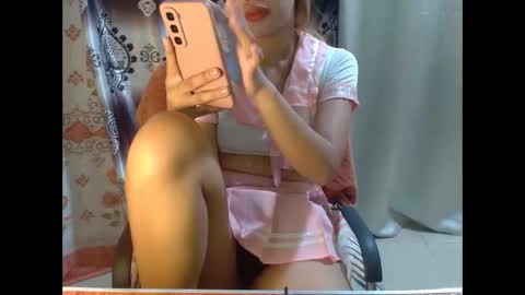 Snapshot of sweet_kitty69xxx chatting on May 23, 3:16 pm sweet_kitty69xxx online show from May 23, 3:16 pm