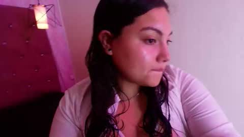 Snapshot of sweet_lal chatting on September 10, 11:32 am Camila online show from September 10, 11:32 am