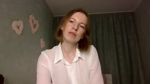 sweet_lilbunny online show from September 21, 5:47 pm