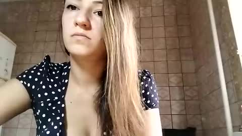 Anna online show from March 6, 5:57 am