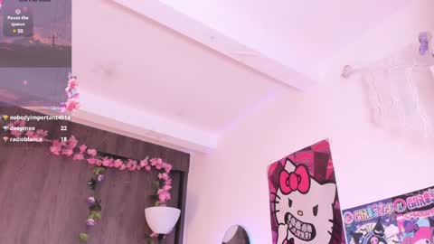 sweet_lilly_sweet online show from December 14, 1:28 am