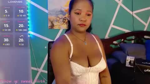 sweet-lilith online show from March 6, 2:46 pm