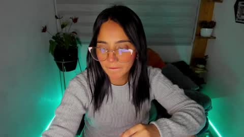 Lina online show from April 15, 12:28 am