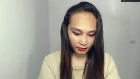 Snapshot of sweet_lover5 chatting on June 17, 2:36 am SWEET LOVE online show from June 17, 2:36 am