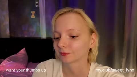 Snapshot of sweet_lynx chatting on July 4, 4:57 pm Lana online show from July 4, 4:57 pm