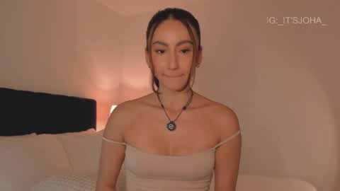 Snapshot of sweet_mara_cat chatting on May 28, 10:40 pm Mor online show from May 28, 10:40 pm