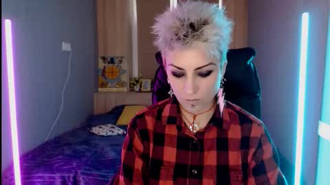 sweet_n_strong online show from February 12, 1:39 pm