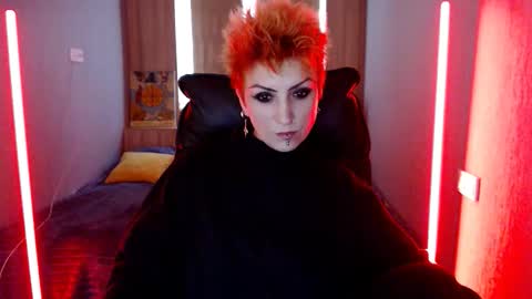 sweet_n_strong online show from March 18, 11:57 am