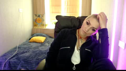 sweet_n_strong online show from May 14, 11:17 am
