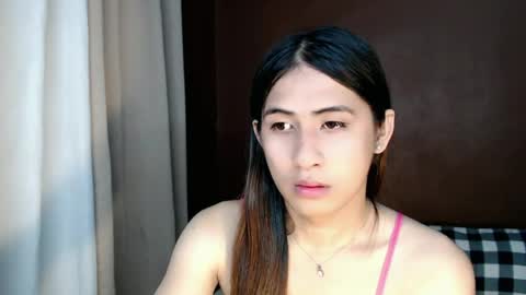 Snapshot of sweet_paprikaxx chatting on June 23, 4:27 pm sweet_paprikaxx online show from June 23, 4:27 pm